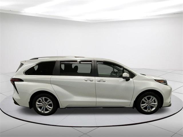 used 2022 Toyota Sienna car, priced at $52,999