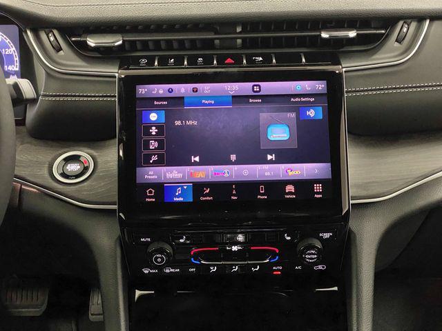 new 2025 Jeep Grand Cherokee L car, priced at $45,624