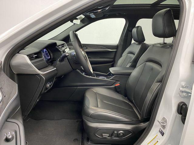 new 2025 Jeep Grand Cherokee L car, priced at $46,328