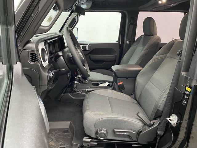 new 2025 Jeep Wrangler car, priced at $34,017