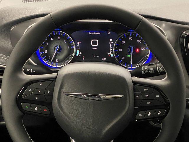 new 2026 Chrysler Pacifica car, priced at $46,423