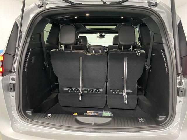 new 2026 Chrysler Pacifica car, priced at $46,423