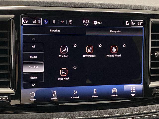 new 2026 Chrysler Pacifica car, priced at $46,423