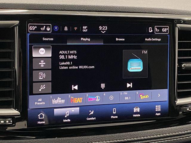 new 2026 Chrysler Pacifica car, priced at $46,423