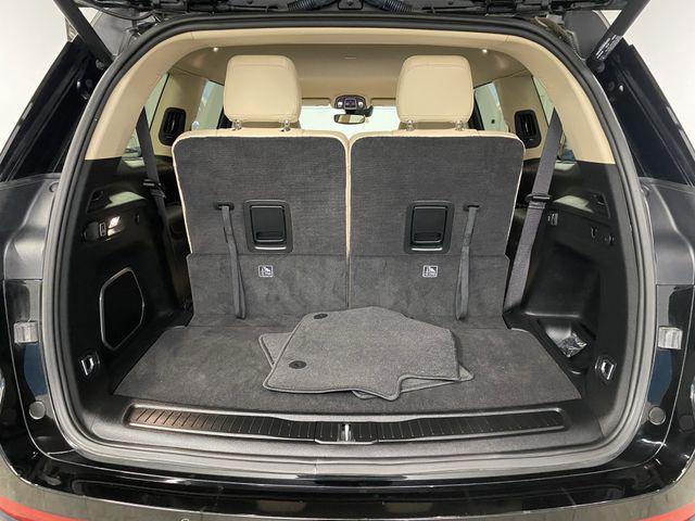 used 2021 Jeep Grand Cherokee L car, priced at $28,749