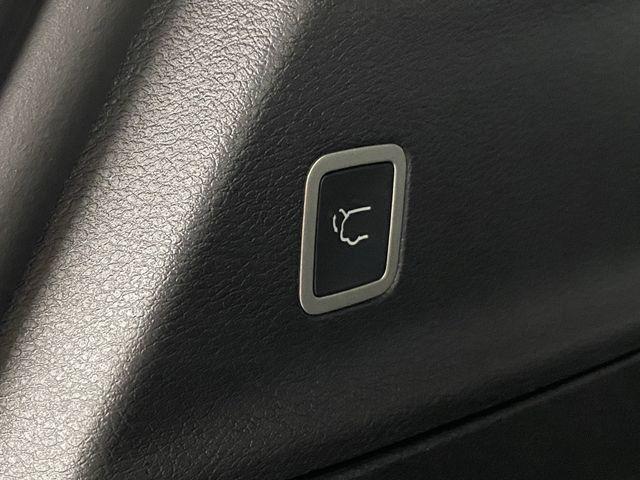 new 2026 Chrysler Pacifica car, priced at $50,902