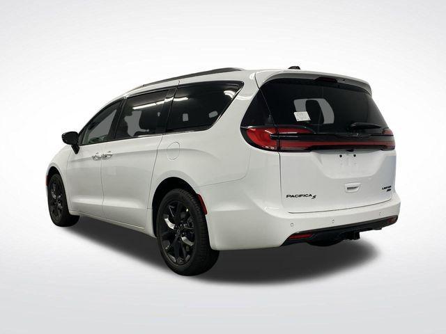 new 2026 Chrysler Pacifica car, priced at $50,902