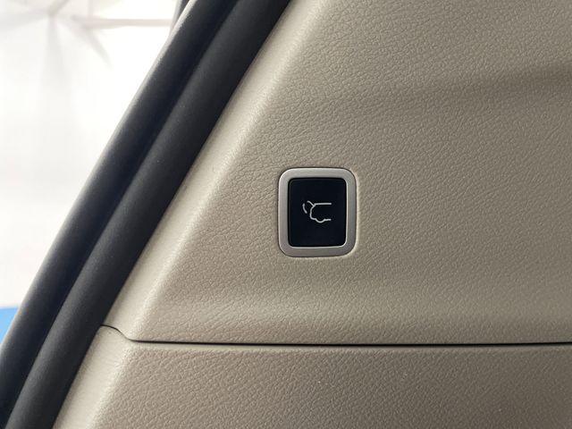 used 2023 Chrysler Pacifica car, priced at $31,949