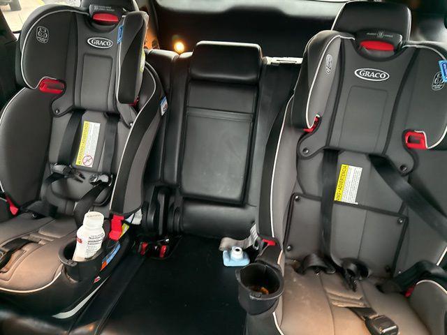 used 2016 Jeep Grand Cherokee car, priced at $14,999