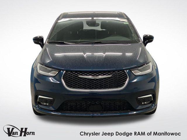 new 2025 Chrysler Pacifica car, priced at $48,771