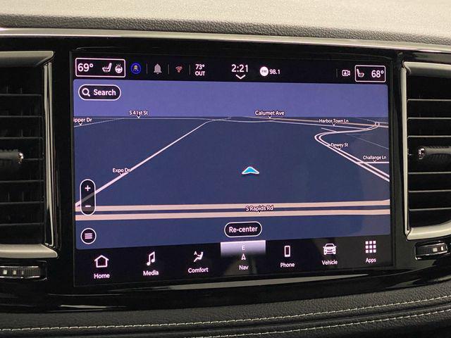 new 2025 Chrysler Pacifica car, priced at $48,771
