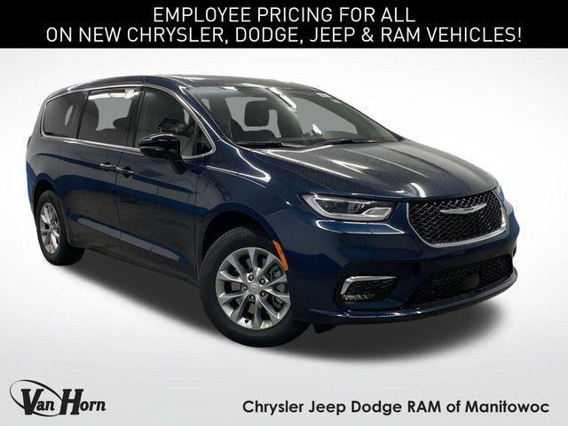 new 2025 Chrysler Pacifica car, priced at $48,771