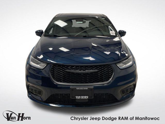 used 2022 Chrysler Pacifica Hybrid car, priced at $30,249