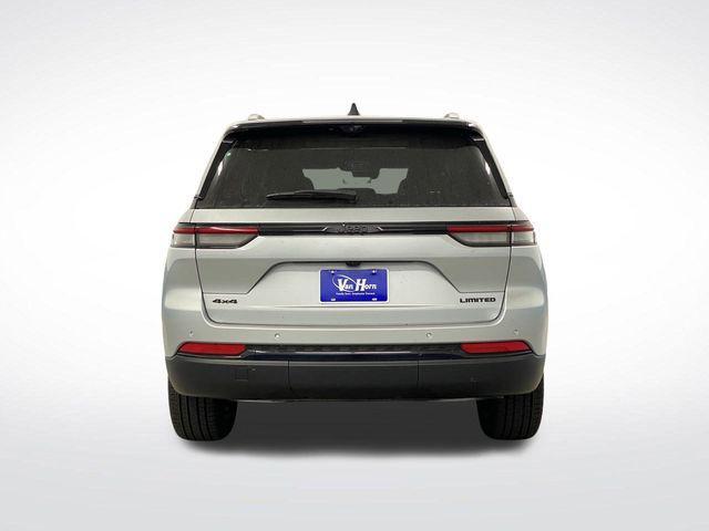 new 2025 Jeep Grand Cherokee car, priced at $50,446