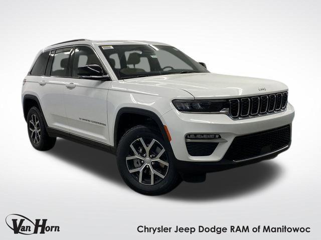 new 2025 Jeep Grand Cherokee car, priced at $43,712