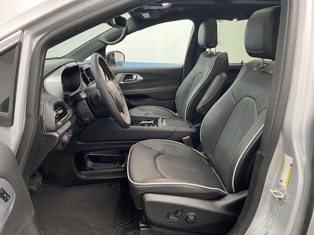 new 2026 Chrysler Pacifica car, priced at $49,771