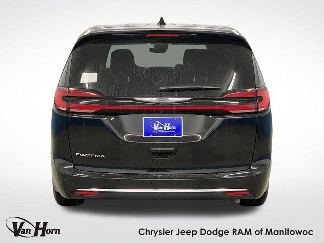 new 2025 Chrysler Pacifica car, priced at $44,804