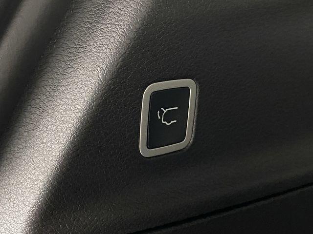 new 2026 Chrysler Pacifica car, priced at $51,333