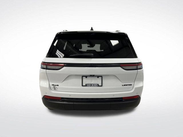 used 2023 Jeep Grand Cherokee car, priced at $29,999