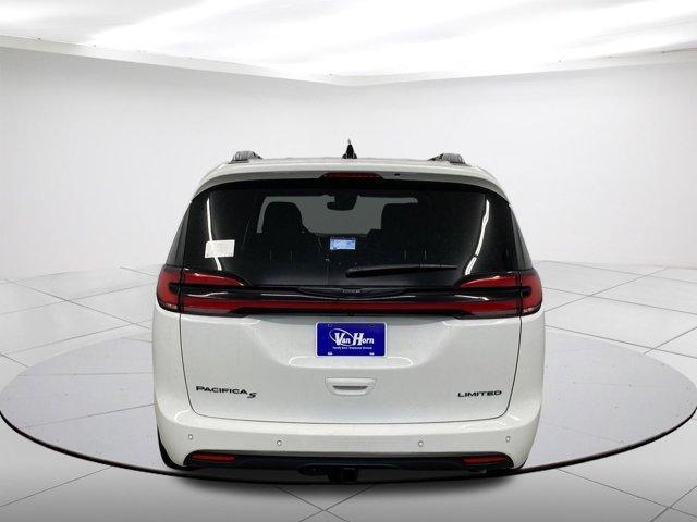 new 2024 Chrysler Pacifica car, priced at $49,252