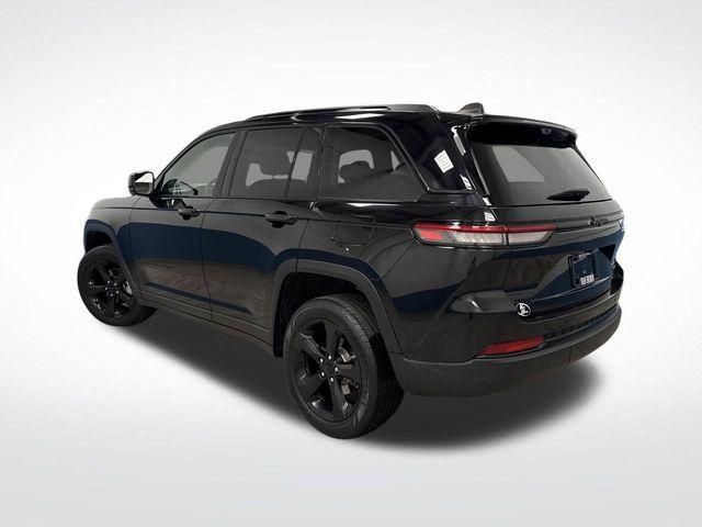 used 2023 Jeep Grand Cherokee car, priced at $29,999