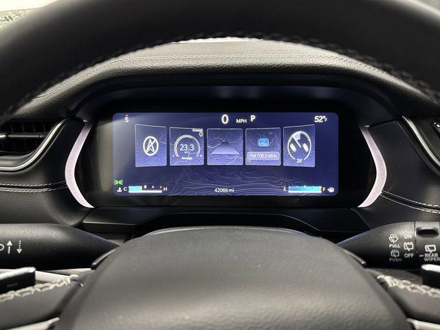 used 2023 Jeep Grand Cherokee car, priced at $29,999