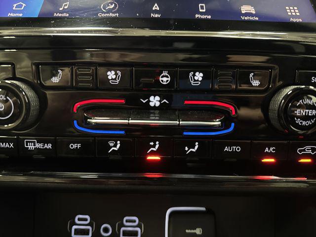 used 2023 Jeep Grand Cherokee car, priced at $29,999