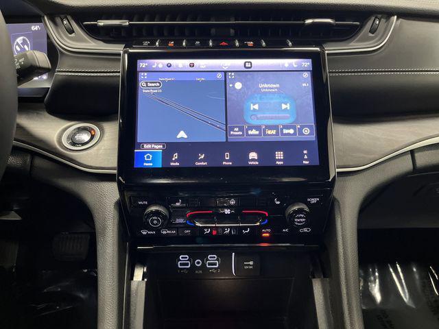 used 2024 Jeep Grand Cherokee car, priced at $29,999