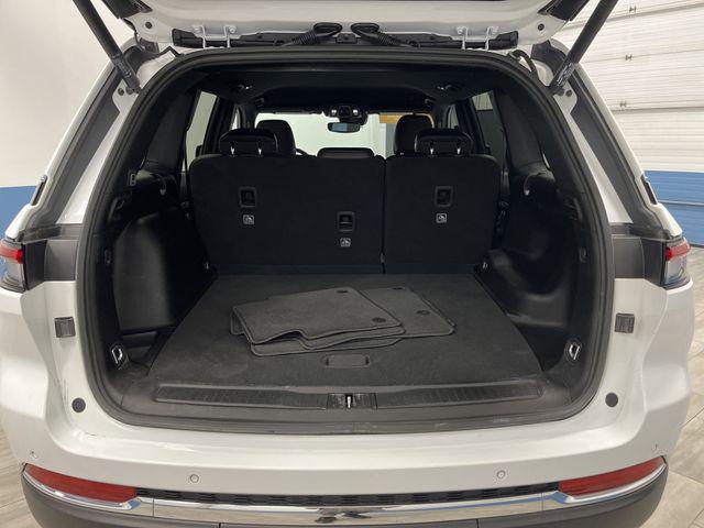 used 2024 Jeep Grand Cherokee car, priced at $29,999