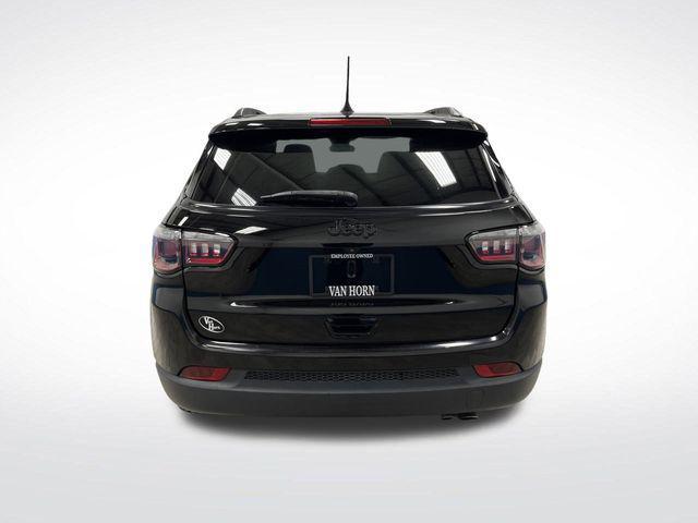 used 2022 Jeep Compass car, priced at $20,922