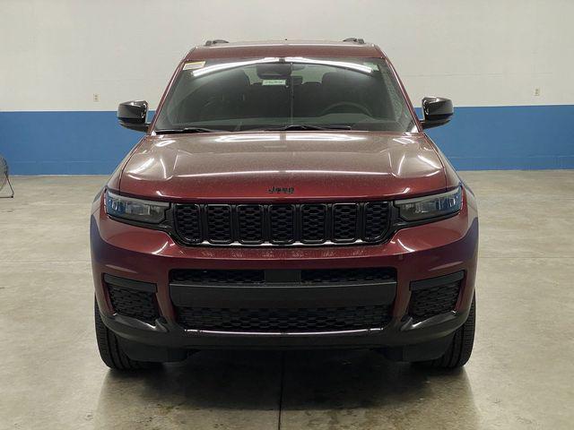 new 2025 Jeep Grand Cherokee L car, priced at $42,303
