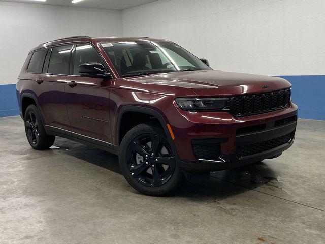 new 2025 Jeep Grand Cherokee L car, priced at $42,303