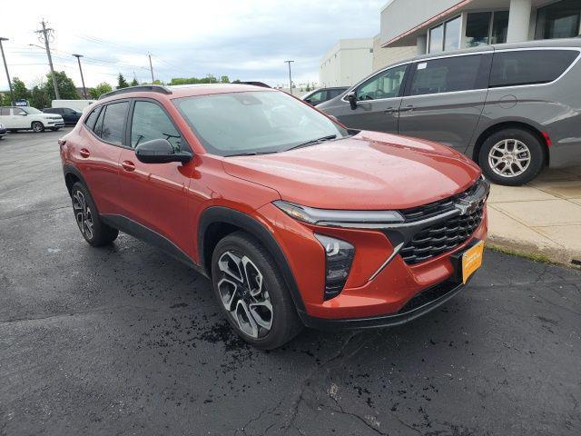 used 2024 Chevrolet Trax car, priced at $22,807
