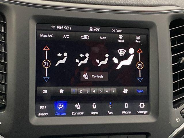 used 2023 Jeep Cherokee car, priced at $21,899