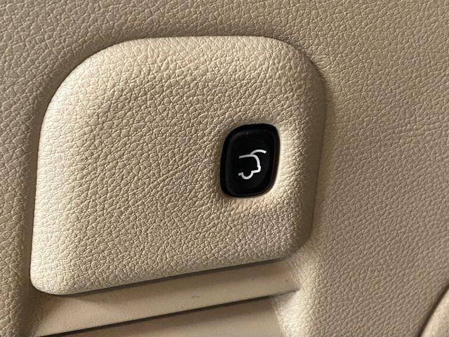 used 2021 Jeep Grand Cherokee car, priced at $22,999