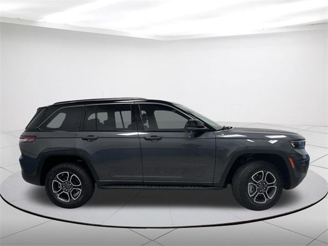 used 2022 Jeep Grand Cherokee car, priced at $37,093