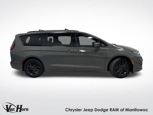 used 2021 Chrysler Pacifica car, priced at $24,300