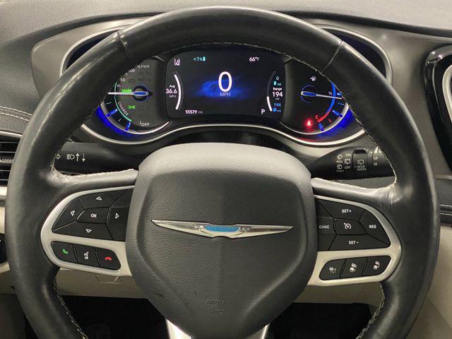 used 2021 Chrysler Pacifica Hybrid car, priced at $25,499