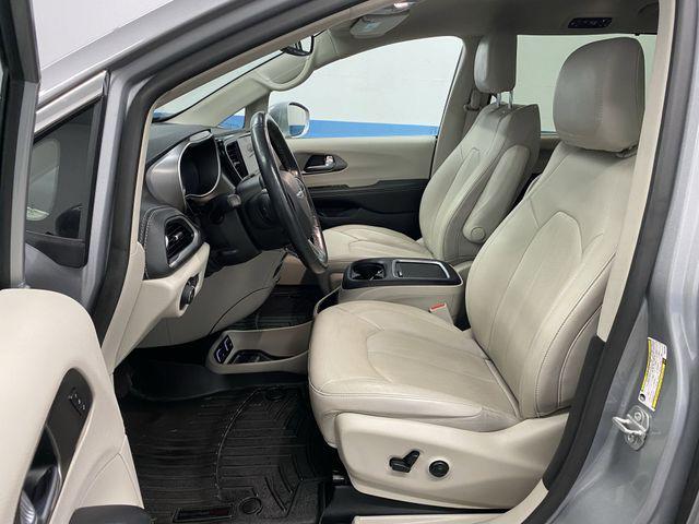used 2021 Chrysler Pacifica Hybrid car, priced at $23,999