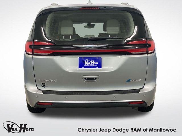 used 2021 Chrysler Pacifica Hybrid car, priced at $25,499