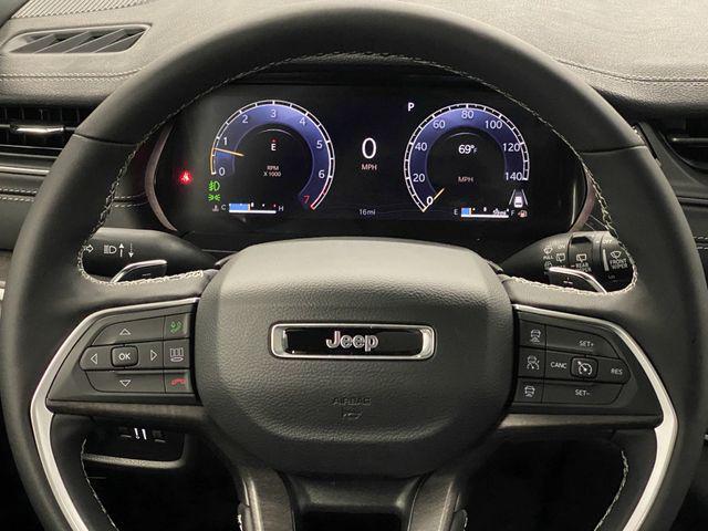 new 2025 Jeep Grand Cherokee car, priced at $51,991