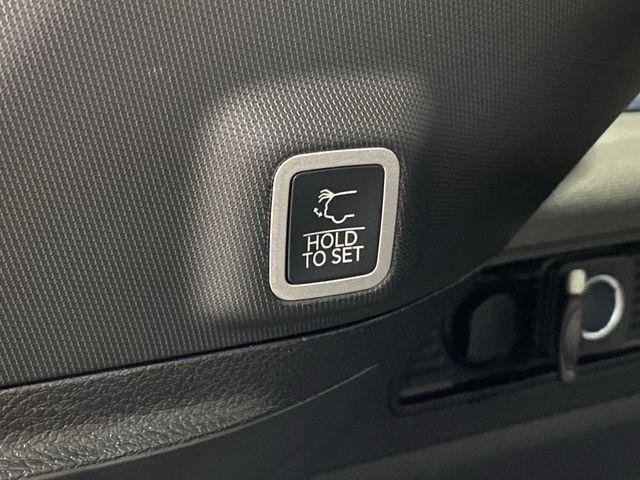 new 2025 Jeep Grand Cherokee car, priced at $51,991