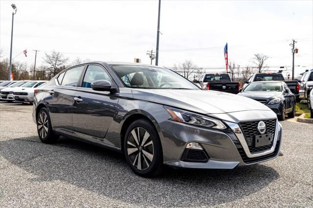 used 2022 Nissan Altima car, priced at $19,500