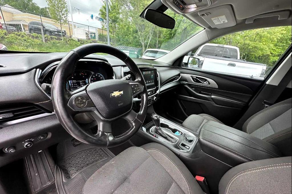 used 2019 Chevrolet Traverse car, priced at $16,500