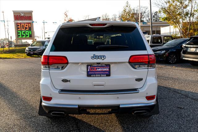 used 2014 Jeep Grand Cherokee car, priced at $13,900