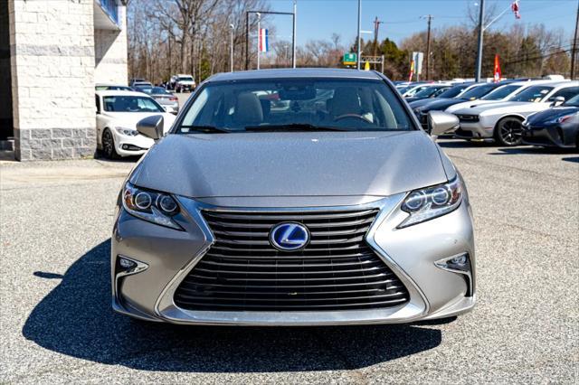 used 2017 Lexus ES 300h car, priced at $22,400
