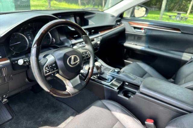 used 2018 Lexus ES 350 car, priced at $20,400