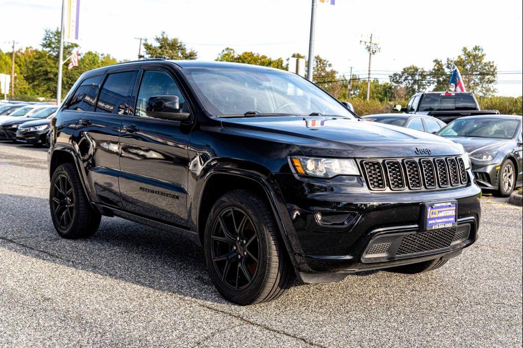 used 2021 Jeep Grand Cherokee car, priced at $18,400