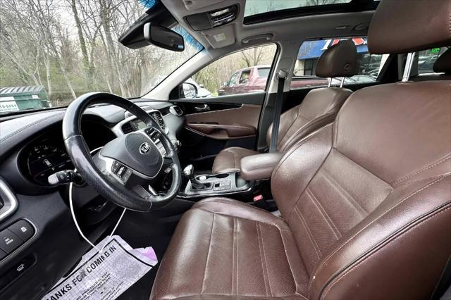 used 2019 Kia Sorento car, priced at $21,900