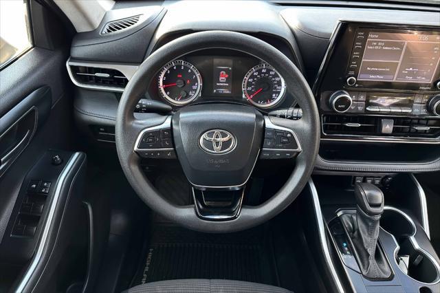 used 2020 Toyota Highlander car, priced at $26,500